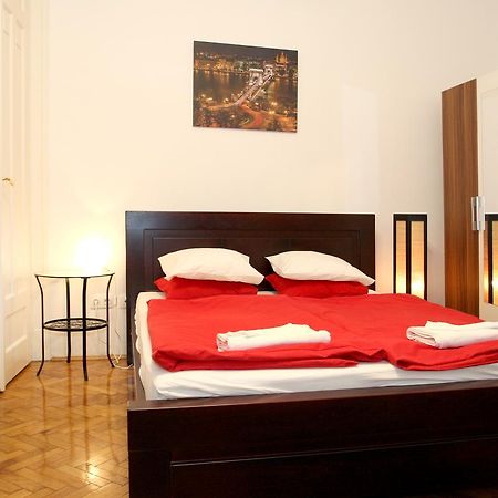Ariel Studio Close to St. Stephen Basilica Budapest Esterno foto