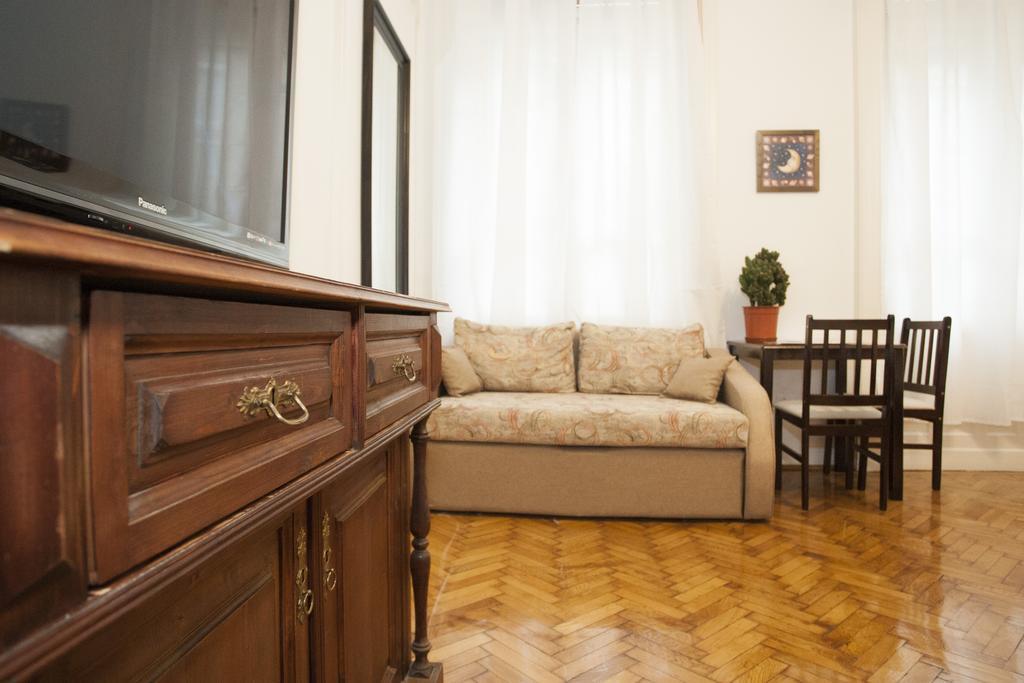 Ariel Studio Close to St. Stephen Basilica Budapest Esterno foto
