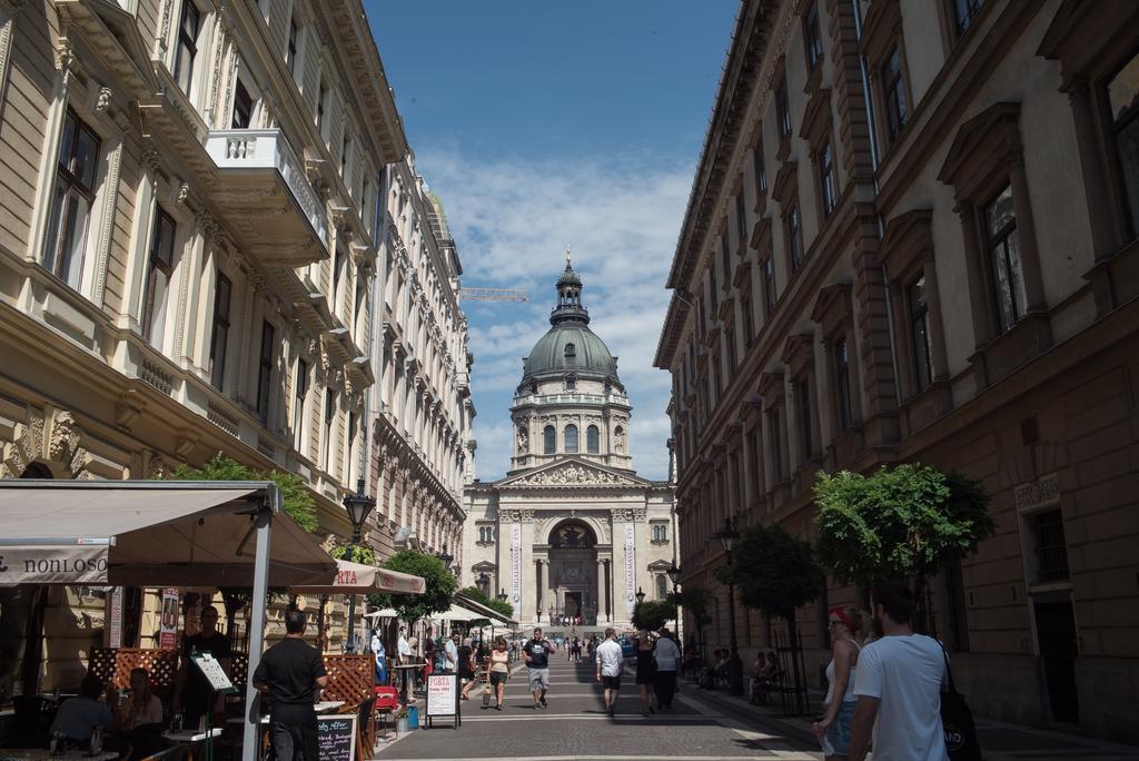 Ariel Studio Close to St. Stephen Basilica Budapest Esterno foto