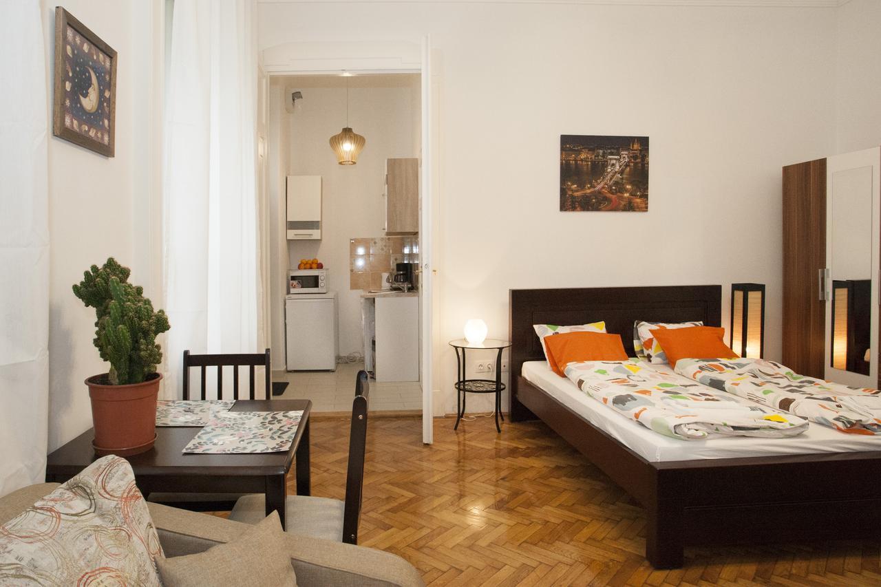 Ariel Studio Close to St. Stephen Basilica Budapest Esterno foto